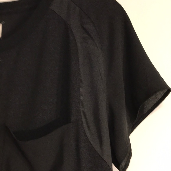 Lou & Grey Sheer + Satin Black Dressy T-shirt sz S - Picture 4 of 6